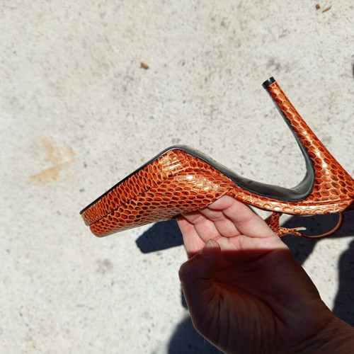 Casadei leather pumps very good condition size 5/38 orange