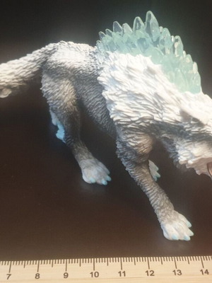 Schleich Eldrador Snow Wolf like new