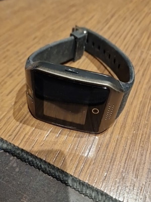 Smartwatch Q18 used with camera and SIM card slot black