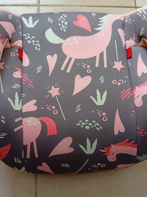 Booster Kikka Boo Jazzy Pink Unicorn new with unicorn design