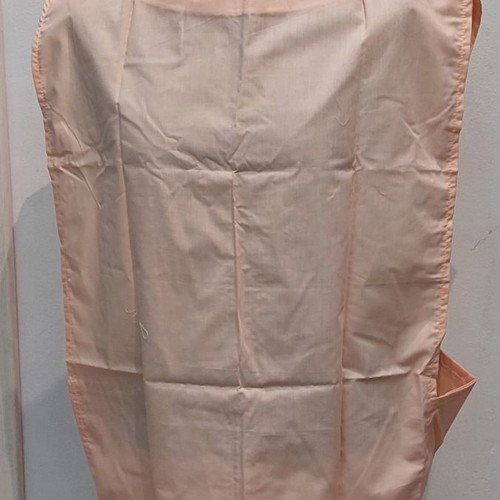 Work apron new with two pockets one size