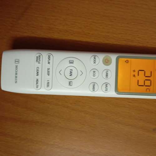 Morris AC remote control like new, good working condition
