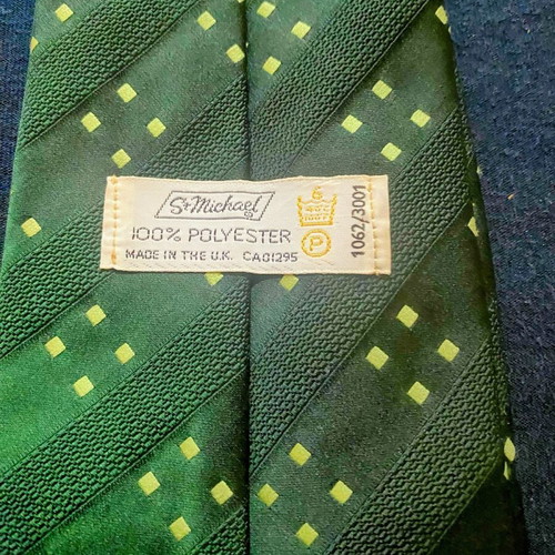 Vintage St Michael tie green like new, made in UK