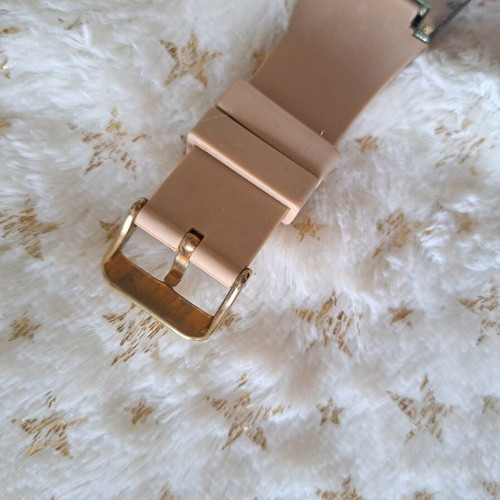 Loisir watch used, beige with thick strap