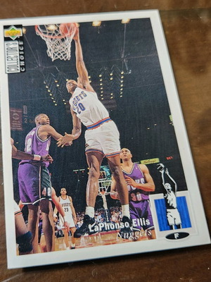 1994-95 Upper Deck Collector's Choice International Spanish #20 LaPhonso Ellis card like new