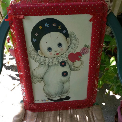 Children's room painting used with red lace frame