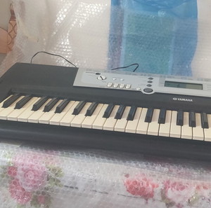 Αρμόνιο yamaha 200