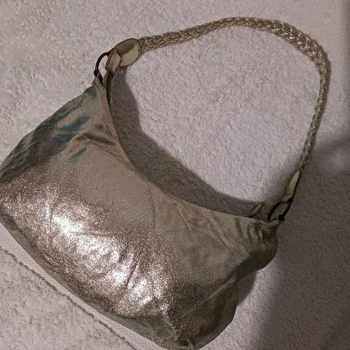 Gold Handbag like new for evening outfit