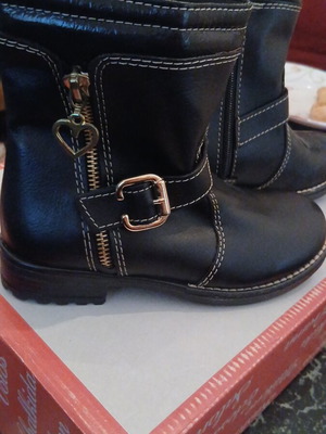 Shoes No29 like new, black boots