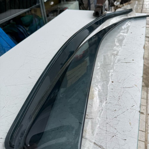 Opel Astra G wind deflectors new set for two front windows