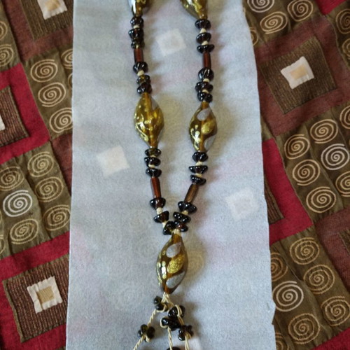 Glass Eastern decorative komboloi used, brown with gold