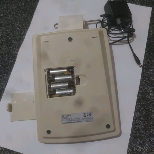 Citizen calculator used, works with batteries or cable