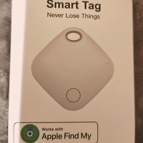 RSH Smart Tag Apple Find My Tracker like new, white