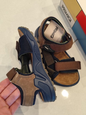 Primigi children's leather sandals size 28 new, blue and brown