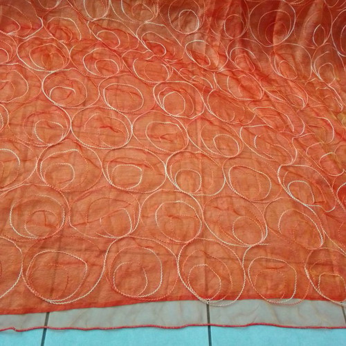 Curtain used size 2.45x2.80 in excellent condition