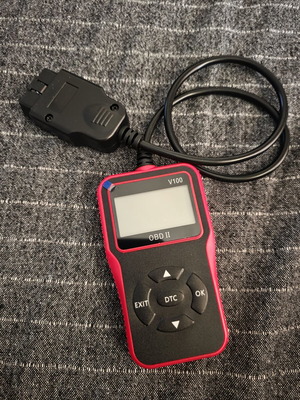 OBD2 car diagnostic tool