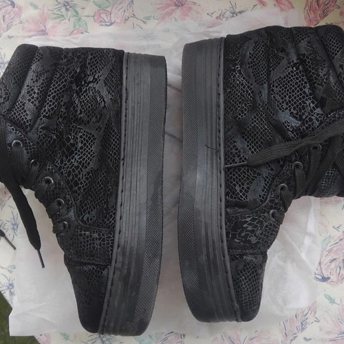 Velvet boots with lace design size 40 like new