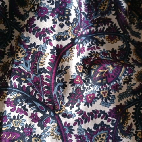 Dress medium size used, colorful purple, zipper side