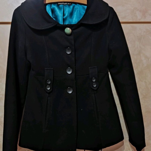 Benissimo coat black with turquoise lining like new, wool
