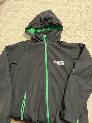 D52 SPORT DIVISION jacket like new, tourist, warm, windproof, black and green