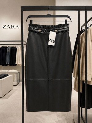 Zara black midi skirt in faux leather, new with tag, size S