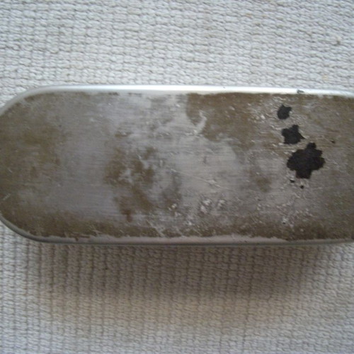 Metallic long box used, length 14.5 cm, for pharmaceutical or commercial use
