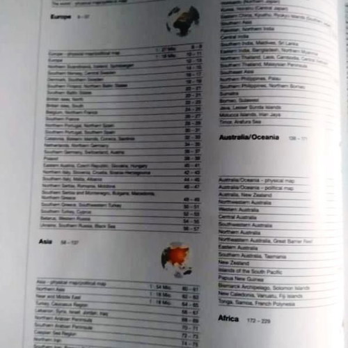 Insight Deluxe World Travel Atlas travel map used