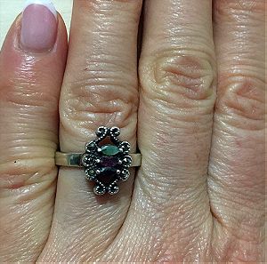 Δαχτυλίδι ασιμη 925 με αμέθυστο, ρουμπίνι και νεφρίτης.