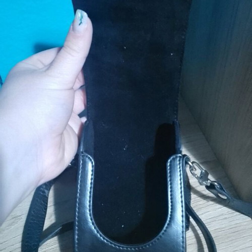 Camera case with shoulder strap, like new, leatherette