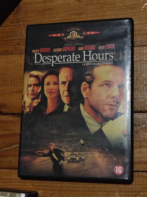 Desperate Hours DVD used, drama with Greek subtitles