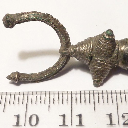 Antique Revival Bronze Silver-Plated Earring Used