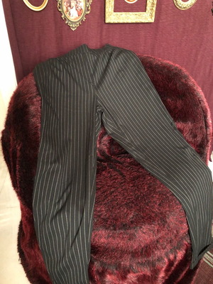 Pinstripe pants like new, size S, with cuffs