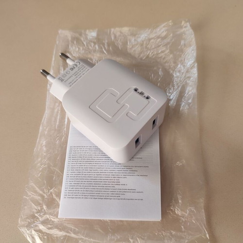 Special charger new with battery protection and renewal