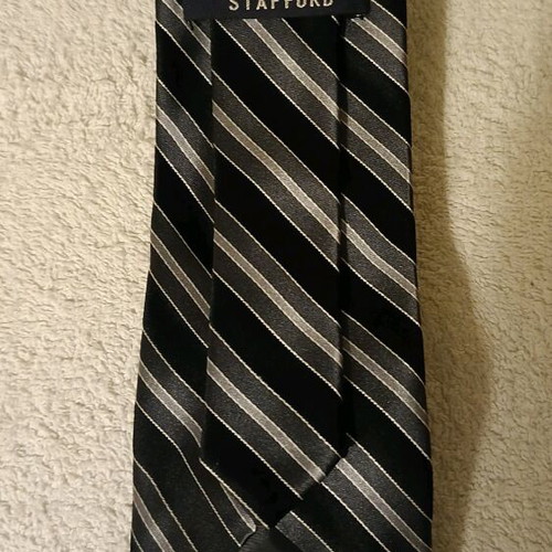 Stafford men's tie black with gray stripes 100% silk new