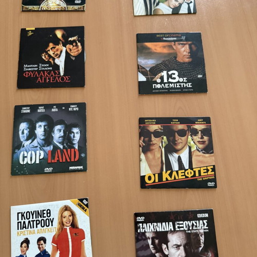 28 Hollywood DVD movies with Greek subtitles