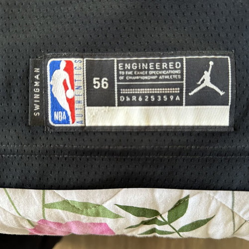 Antetokounmpo Bucks 2021 XXL Swingman Jersey like new authentic