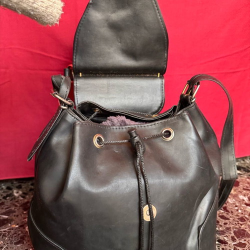 Leather shoulder bag black with gold details used