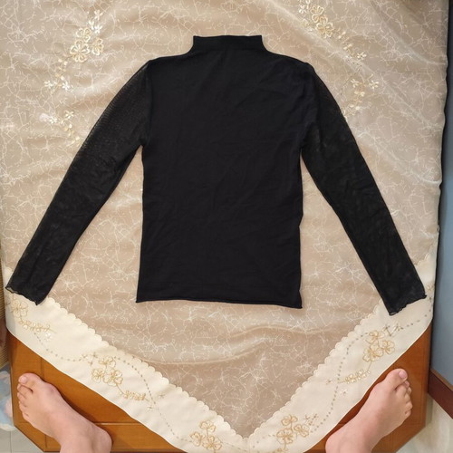 Black elastic blouse like new 100% polyester