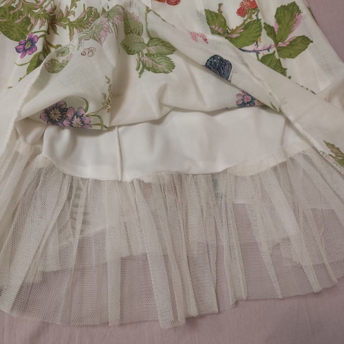Midi skirt Francesca Borghese like new with tulle lining