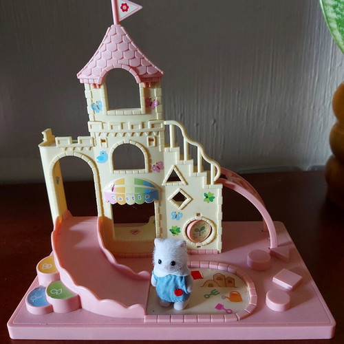 Sylvanian families like new