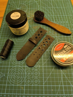 Handmade leather watch strap for vintage watches, custom colors