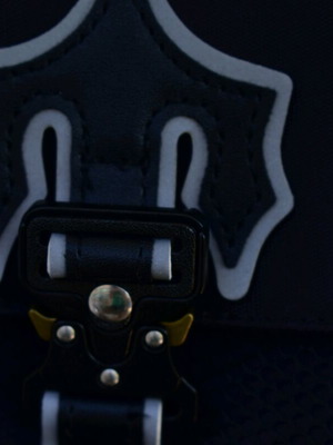 Trapstar reflective bag like new