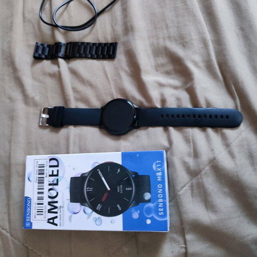Senbono MAX11 smartwatch like new with 1.43" AMOLED display