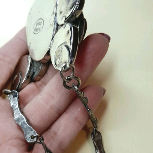 Statement necklace Dino Dinel new with articulated Pebbles motif