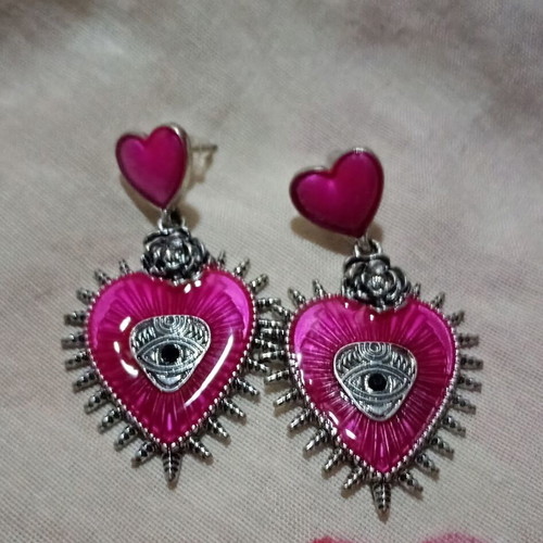 Retro Gothic Earrings Pink Hearts new, metal silver