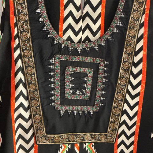 Boho sleeveless top Glamorous size S like new, multicolor