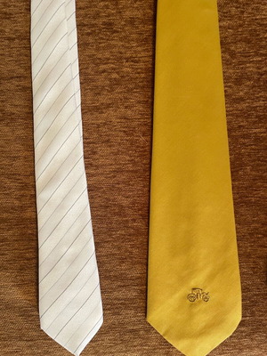 Branded ties like new, set of 5 pieces