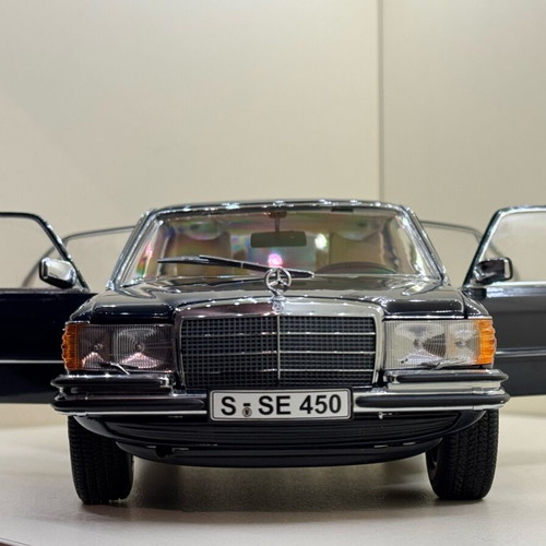 Mercedes-Benz 450 SEL 6.9 1:18 model car new by Revell