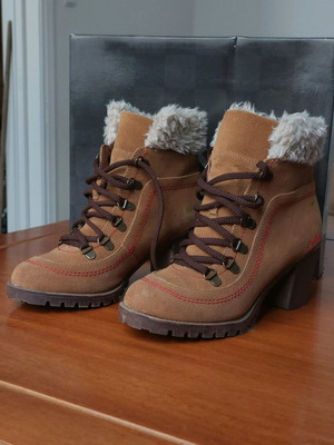 Coolway brown castor ankle boots like new, size 38