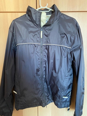 Men's windbreaker jacket used with hood, size L